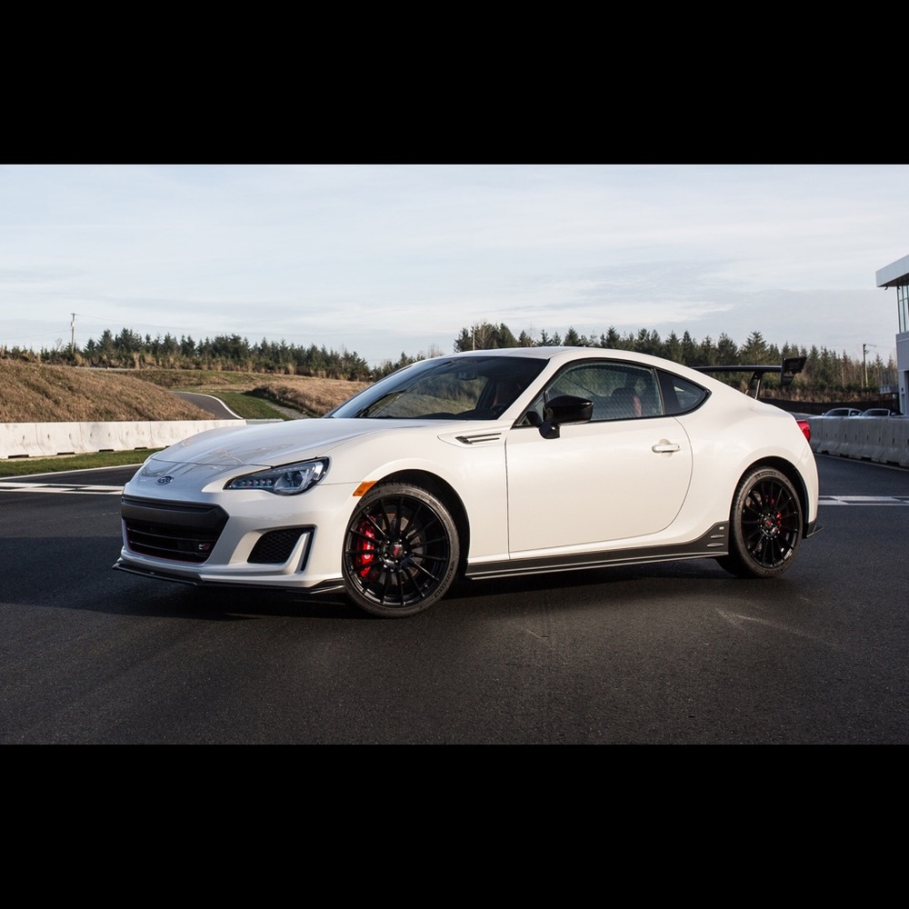 Meet your Posher, Eric